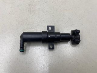 Форсунка омывателя фары левая Volkswagen Passat B6