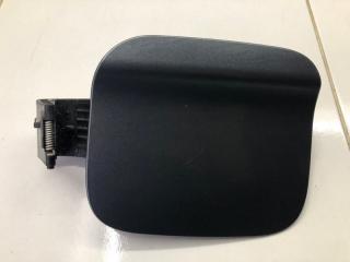 Фото запчасти лючок топливного бака Citroen C-Elysee Б/У запчасть Запчасть лючок топливного бака Citroen C-Elysee