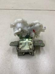 Замок двери багажника Mitsubishi Outlander 3