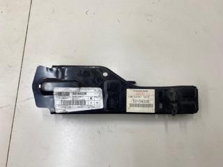 Кронштейн фары правый Mitsubishi Outlander 2