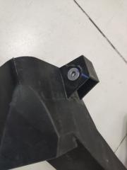 Кронштейн передней панели правый 3