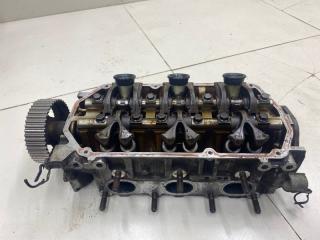 Головка блока цилиндров левая Mitsubishi Galant 8 1999