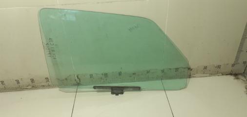 Запчасть стекло двери переднее левое volkswagen Golf 2