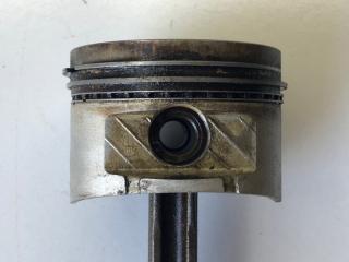 Поршень ДВС с шатуном Nissan Almera 1 N15 GA16DE Поршень ДВС с шатуном Nissan Almera 1 N15 GA16DE