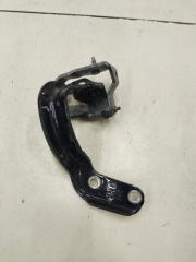 Петля крышки багажника задняя правая Audi Q7 Б/У Петля крышки багажника задняя правая Audi Q7