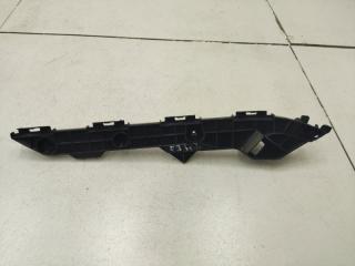 Направляющая бампера задняя правая Toyota Corolla