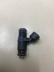 Форсунка топливная Volkswagen Polo 5 2016