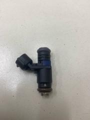 Форсунка топливная Volkswagen Polo 5 2016