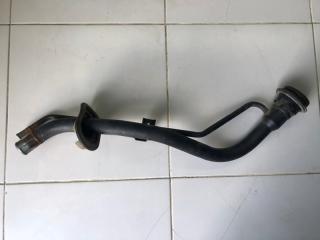 Горловина топливного бака Toyota Estima 1998