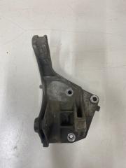 Кронштейн генератора Лада Гранта 2012