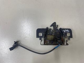 Замок капота Renault Sandero Stepway 2 2018