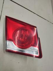 Фонарь внутренний задний левый Chevrolet Cruze 1