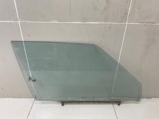 Запчасть стекло двери переднее правое Toyota Camry XV10 1985