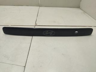 Накладка крышки багажника Hyundai Accent 2