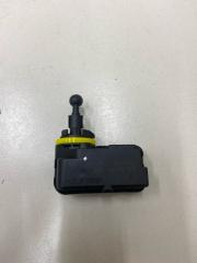 Моторчик корректора фары Geely Monjaro