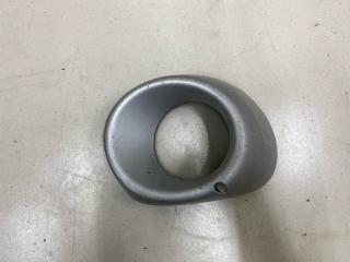 Фото запчасти рамка противотуманной фары левая Mitsubishi Outlander 3 Б/У запчасть Запчасть рамка противотуманной фары левая Mitsubishi Outlander 3