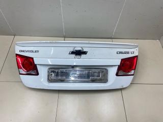 Крышка багажника Chevrolet Cruze 1 контрактная Крышка багажника Chevrolet Cruze 1