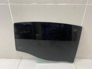 Фото запчасти стекло двери заднее правое Mazda 3 2004 Б/У запчасть Запчасть стекло двери заднее правое Mazda 3 2004