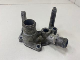 Запчасть фланец системы охлаждения Ford Focus 2 2005