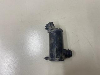 Насос омывателя Toyota Crown 1994