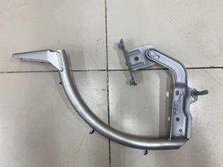 Петля крышки багажника правая Ford Focus 3 2012 Б/У Петля крышки багажника правая Ford Focus 3 2012