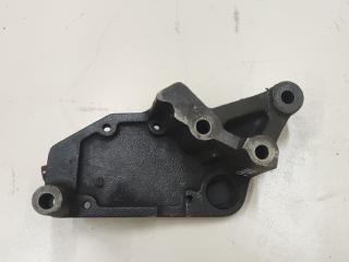 Запчасть кронштейн генератора Mitsubishi Galant 8 1999