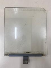 Запчасть стекло двери переднее правое УАЗ 452