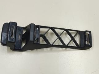 Фото запчасти кронштейн бампера передний Mercedes-Benz S-Class Б/У запчасть Запчасть кронштейн бампера передний Mercedes-Benz S-Class