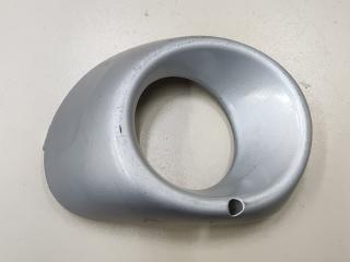 Фото запчасти рамка противотуманной фары правая Mitsubishi Outlander 3 Б/У запчасть Запчасть рамка противотуманной фары правая Mitsubishi Outlander 3