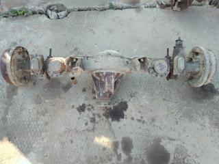 Фото запчасти мост задний Ford Maverick 1 1995 Б/У запчасть Запчасть мост задний Ford Maverick 1 1995