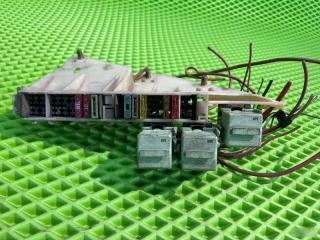 Блок предохранителей BMW 5 E39 Б/У Блок предохранителей BMW 5 E39