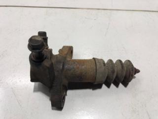 Фото запчасти цилиндр сцепления рабочий Chevrolet Aveo 2005 Б/У запчасть Запчасть цилиндр сцепления рабочий Chevrolet Aveo 2005