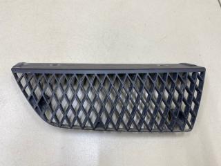 Решетка радиатора правая Mitsubishi Lancer 9 2006