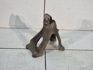 Запчасть кронштейн подушки двигателя левый Suzuki Grand Vitara XL-7 2006