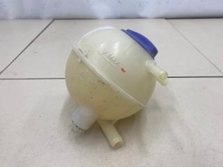 Фото запчасти бачок расширительный Omoda C5 2023 Б/У запчасть Запчасть бачок расширительный Omoda C5 2023