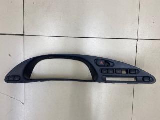 Накладка панели приборов Chevrolet Niva