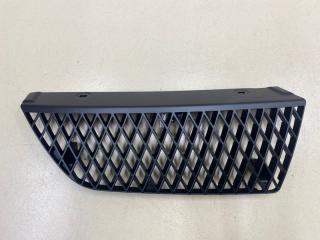 Решетка радиатора правая Mitsubishi Lancer 9