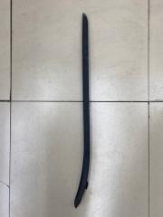 Запчасть молдинг лобового стекла левый BMW X1