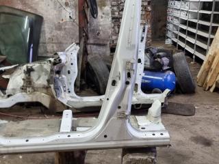 Порог со стойкой левый Suzuki Escudo 2009 Б/У Порог со стойкой левый Suzuki Escudo 2009