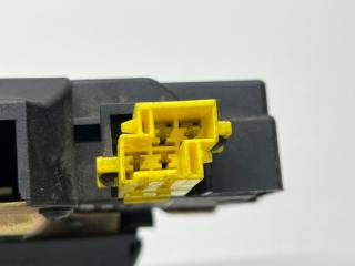 Замок багажника S80