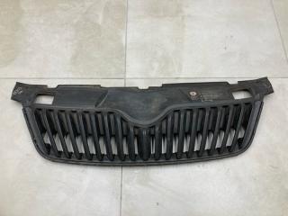 Решетка радиатора Skoda Fabia 2 После 2010 Б/У Решетка радиатора Skoda Fabia 2 После 2010
