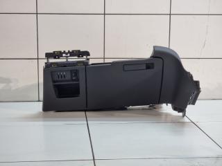 Запчасть бардачок водительский Peugeot 3008 2011