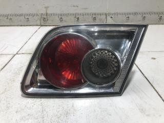 Фото запчасти фонарь внутренний правый Mazda 6 2003 Б/У запчасть Запчасть фонарь внутренний правый Mazda 6 2003