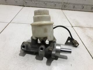 Фото запчасти цилиндр тормозной главный Great Wall Hover H3 2012 Б/У запчасть Запчасть цилиндр тормозной главный Great Wall Hover H3 2012