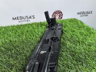 Кронштейн радиатора CLS-Class 2018 C257 3.0 Дизель OM656010 Кронштейн радиатора CLS-Class 2018 C257 3.0 Дизель OM656010