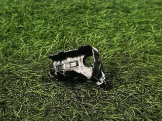 Запчасть кронштейн (крепление) Lexus es300h 2020