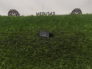 Запчасть плафон подсветки салона Volvo XC90 2019