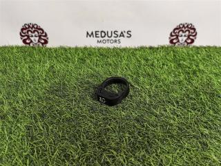 Запчасть кронштейн насоса Mercedes-Benz GLE-Class 2018