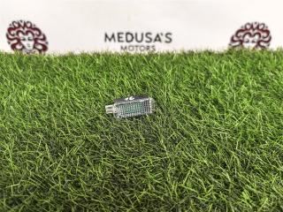 Запчасть плафон подсветки салона Porsche Macan 2016