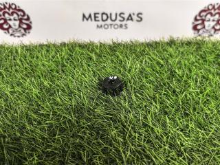 Запчасть кронштейн (крепление) Porsche Macan 2016